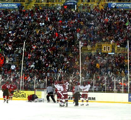 Mens Hockey: 2006 Frozen Tundra Hockey Classic is something out of Hollywood screenplay