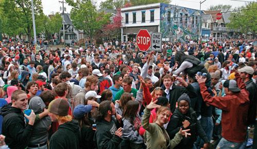 To no Badgers surprise, Mifflin, Freakfest reign on list of top college traditions