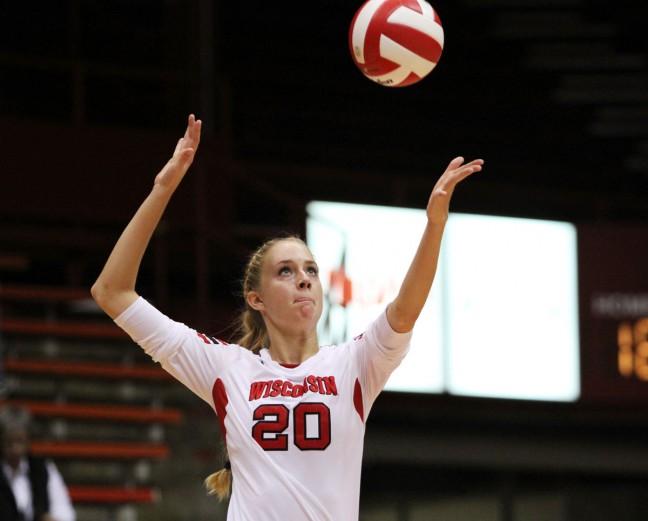 Chapman continues to be offensive weapon in senior season for UW volleyball