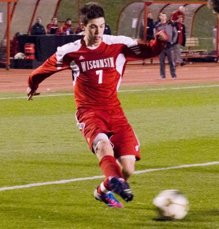 UW men s soccer team going with youth to replace star players