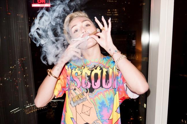 Mileys Bangerz a frustrating balancing act between the ratchet and the radio-friendly