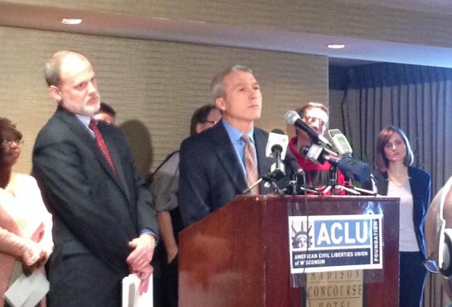 ACLU to fight Wisconsins gay marriage ban with federal lawsuit