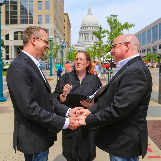 Same-sex marriages back on in Wisconsin following U.S. Supreme Court order
