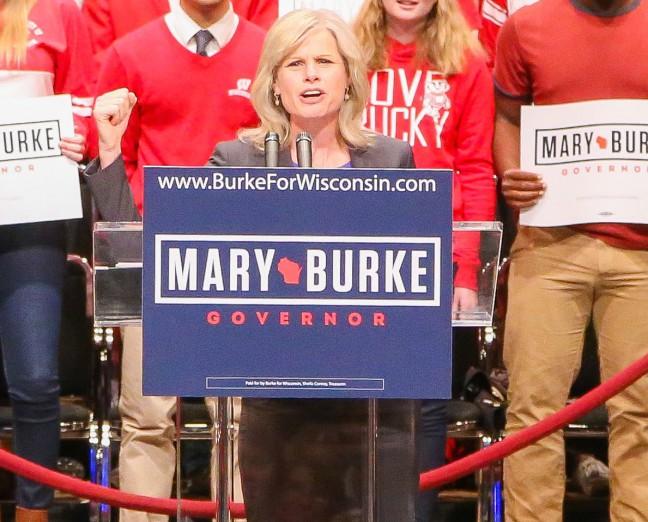 Gubernatorial+candidate+Mary+Burke%E2%80%99s+r%C3%A9sum%C3%A9+is+insufficient%2C+as+it+lacks+the+work+experience+necessary+to+assume+the+role+of+governor+of+Wisconsin.+