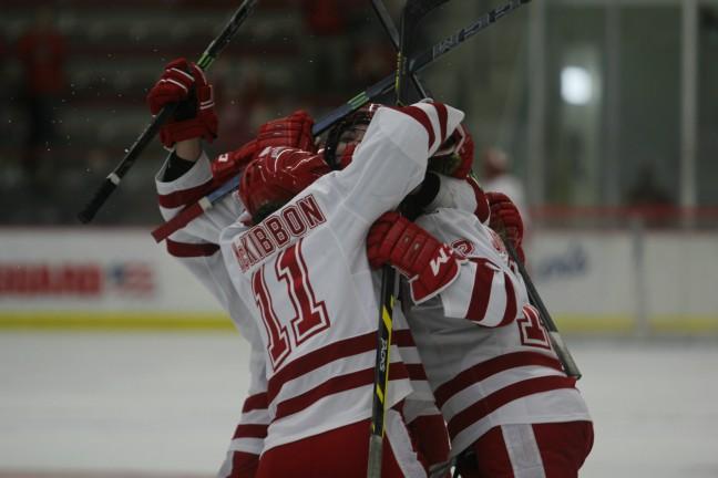 Women’s hockey: Badgers remain perfect, even without Desbiens in net Sunday