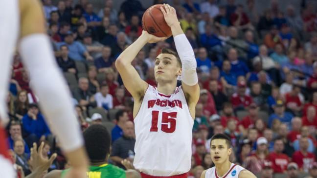 Los Angeles bound: Wisconsin moves on to Sweet 16 for second straight season with third round win over Oregon