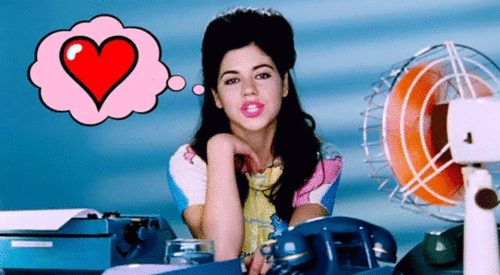 Marina lives up to her Electra Heart hype