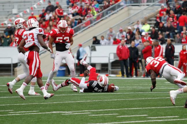 Football%3A+Quick+transition+puts+Edwards+in+key+role+for+Wisconsin+defense