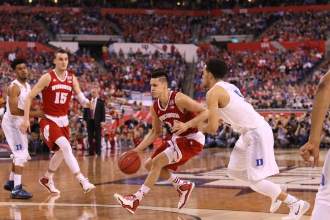 Mens Basketball: Badgers to be featured in ESPN, CBS TV lineups