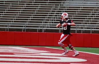 Football: Wisconsin's love for football showcased by historic game at  Lambeau · The Badger Herald