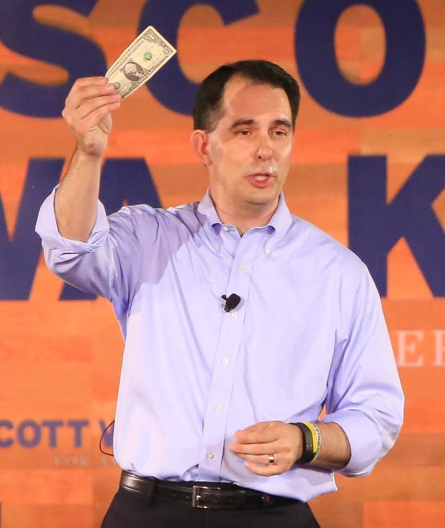 Walker%2C+Foxconn+chairman+finalize+contract+for+factory+in+Wisconsin