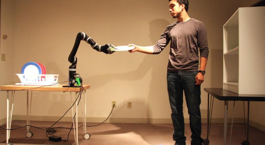 Mundskyl lag suppe UW professor develops robotic dishwashing arm · The Badger Herald