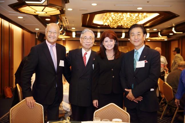 Kleefisch with leaders of the UW-Madison Alumni Club of Tokyo