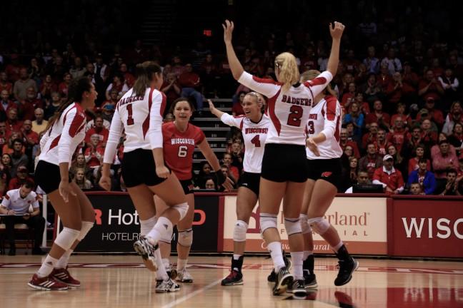Volleyball: Carllini, Wisconsin chasing title in final season of best player in program history