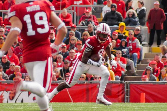 Football: New group of Wisconsin defensive backs staying hungry in spring