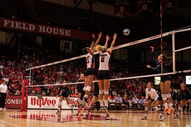 Volleyball: Wisconsin preps for challenge from Minnesota