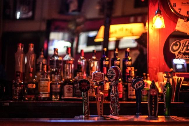 Limited extension of bar hours during RNC would benefit bar owners, local commerce