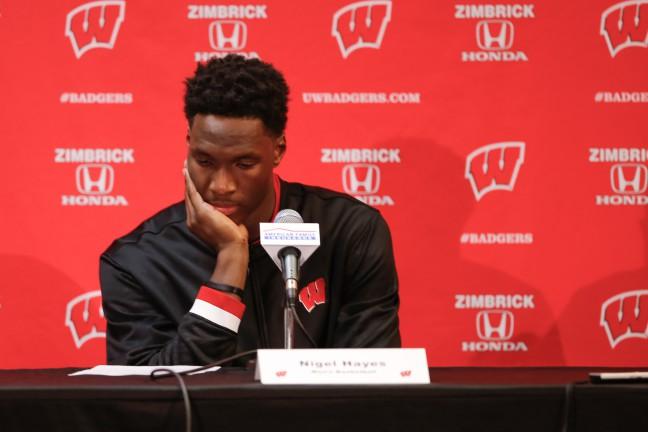 Nigel+Hayes+uses+College+GameDay+to+protest+NCAA