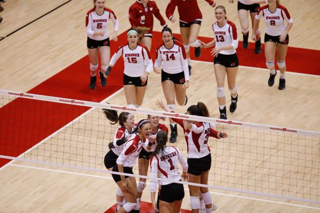 Volleyball: Wisconsin to take on Minnesota and Michigan State