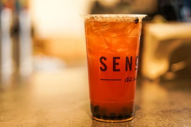 This+iced+bubble+royal+tea+latte+is+one+of+the+many+options+Sencha+has+to+offer+its+patrons.+One+can+also+order+it+hot%2C+or+save+the+bubbles+and+simply+order+it+as+an+iced+tea+latte.