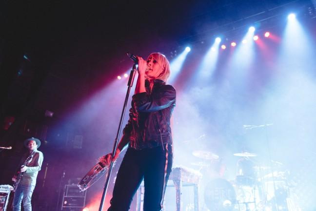 Metric plays lively, eclectic set to stiff audience, then impresses with old favorites