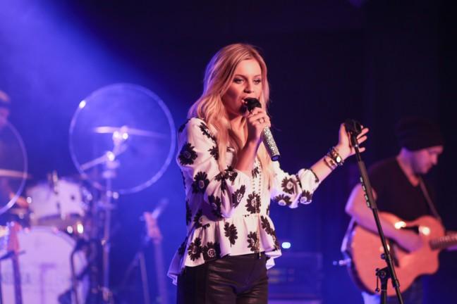 Kelsea Ballerini introduces herself, leaves a strong mark in Madison