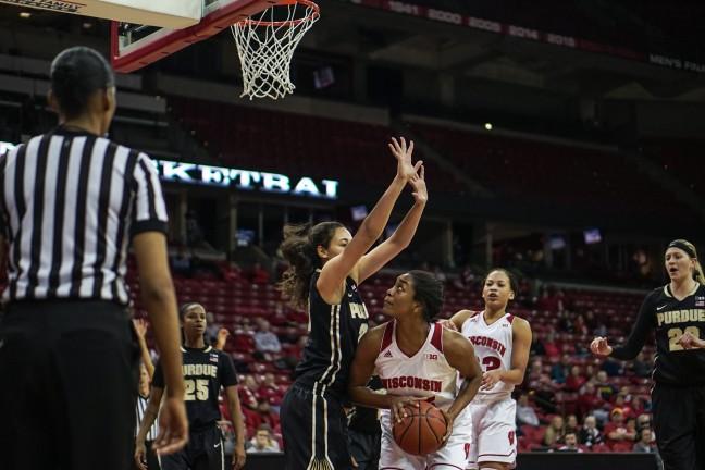 Womens+basketball%3A+Badgers+still+searching+for+answers+after+loss+to+Dayton