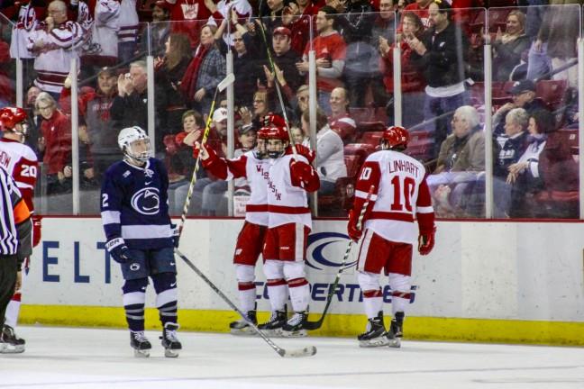 Mens+hockey%3A+Badgers+remain+No.+2+in+conference+after+Penn+State+split