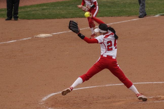 Softball%3A+4-0+Badgers+look+to+remain+undefeated+against+USF