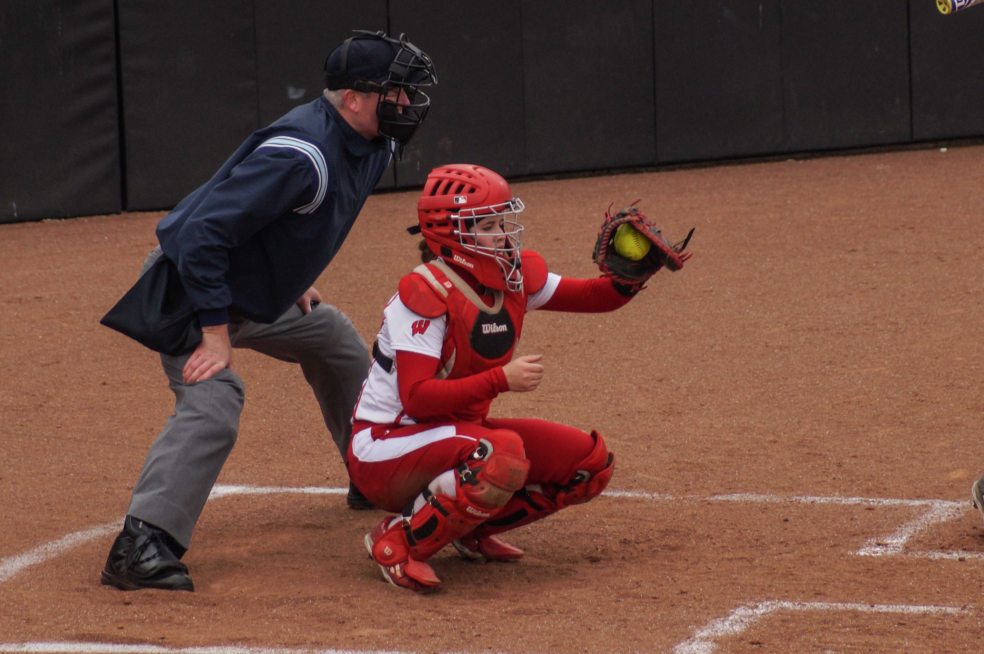 Jordan Taylor among Michigan trio returning to play vs. softball team