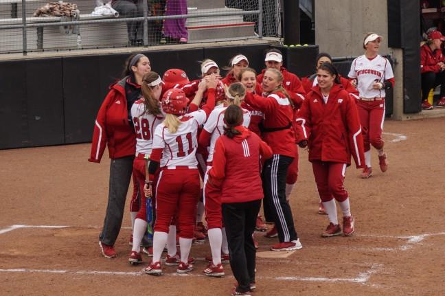 Softball%3A+No.+23+Badgers+look+to+continue+success+at+USF+Showcase+Tournament