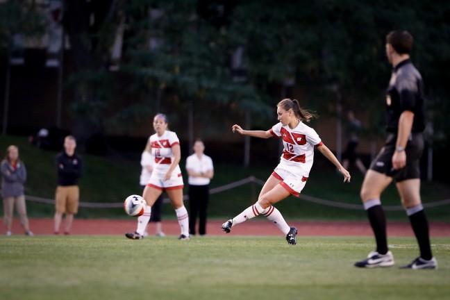 Womens soccer: Badgers return to Madison for short homestead