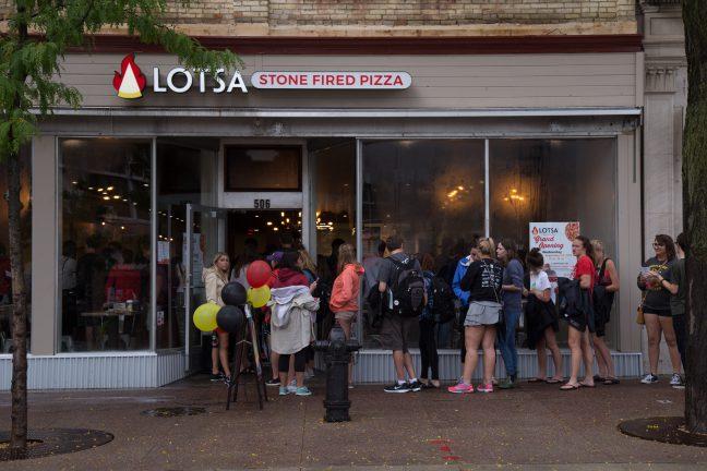 In photos: Lotsa Stone Fired Pizza place new late-night hotspot