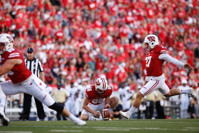 Football%3A+Wisconsin+announces+kicker+Rafael+Gaglianone+out+for+season+with+back+injury