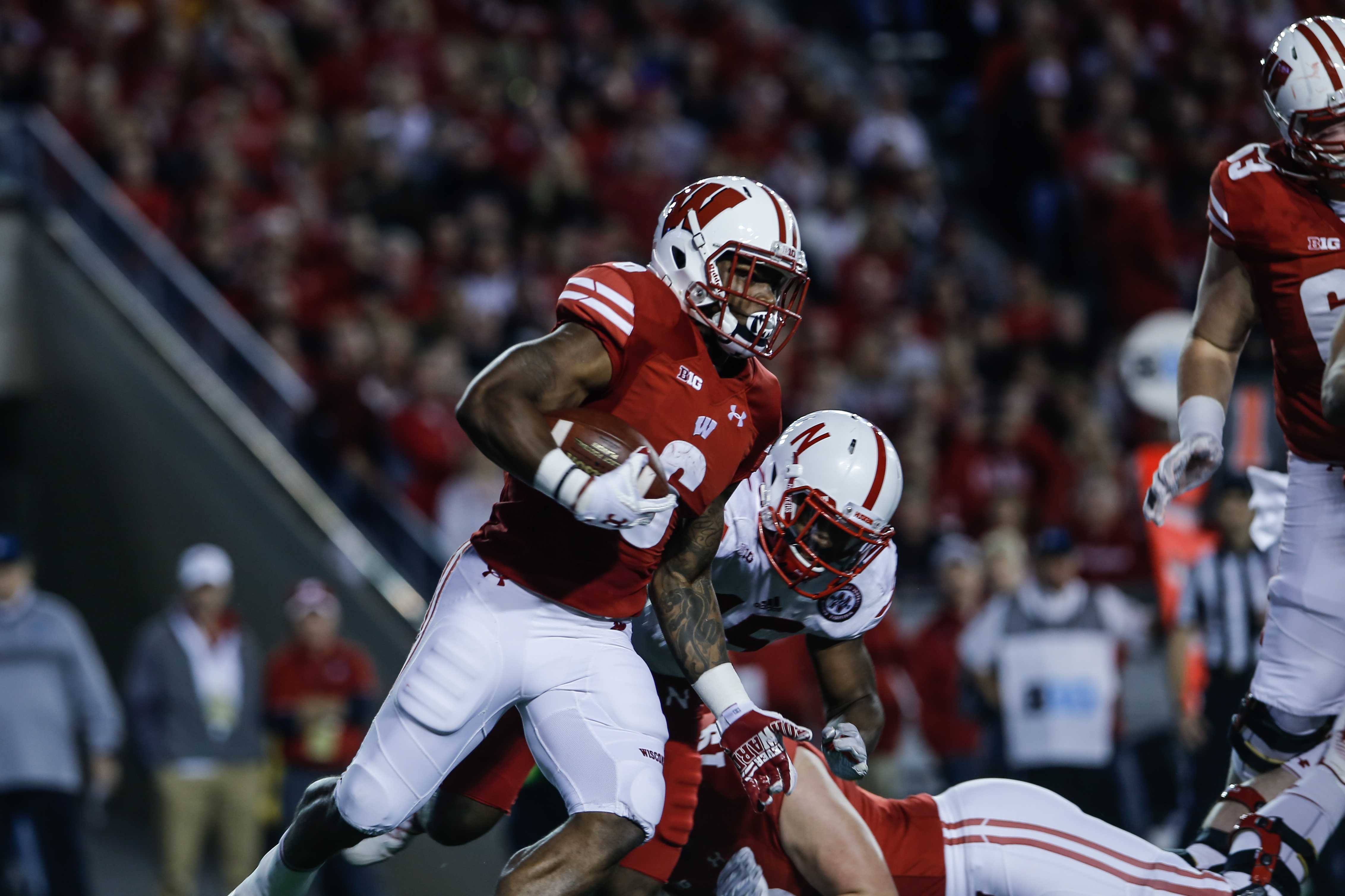 Football: Ten Badgers participate in UW's Pro Day · The Badger