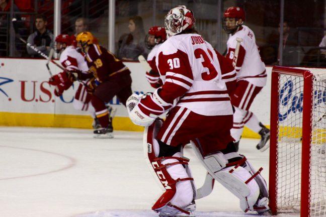Mens+hockey%3A+No.+17+Badgers+look+to+stay+atop+the+Big+Ten+with+third+straight+sweep