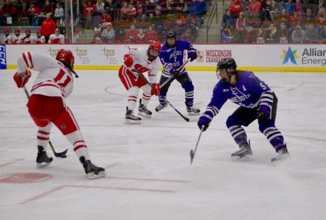 Womens hockey: Badgers bring home WCHA title for third year in a row