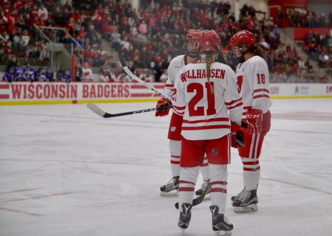 Womens hockey: Badgers look to take home WCHAs Wilma for third year straight