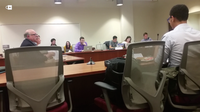 Student finance committee discusses expanding amenities, staffing at UHS