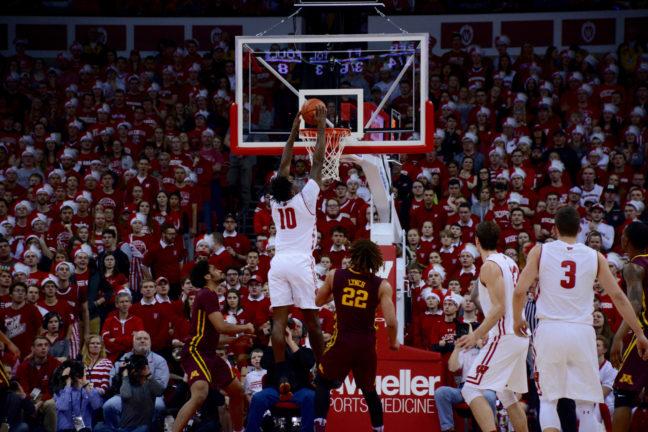 Men%E2%80%99s+basketball%3A+Badgers+say+goodbye+to+2017+seniors+with+66-49+win+over+rival+Minnesota