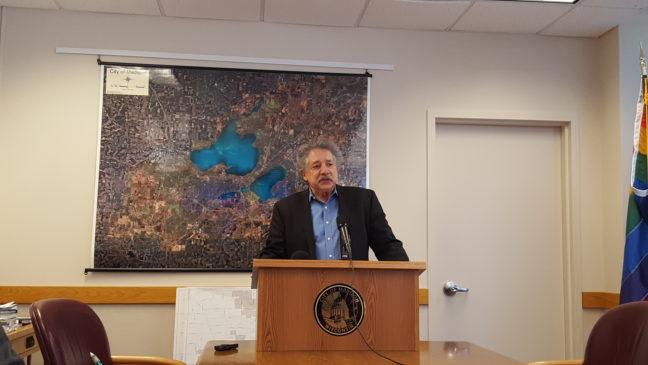 Soglin pushes for Madison to be next Amazon headquarters