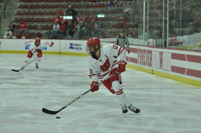 Women’s hockey: No. 1 Wisconsin returns to LaBahn Arena for first home series of the year against St. Cloud State