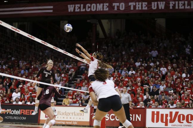 Volleyball%3A+Badgers+to+face+third+ranked+opponent+of+season+in+Minnesota