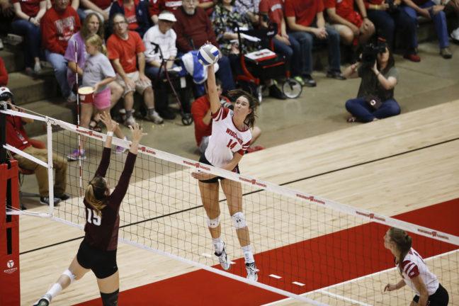 Volleyball: Badgers set to begin Big Ten conference play
