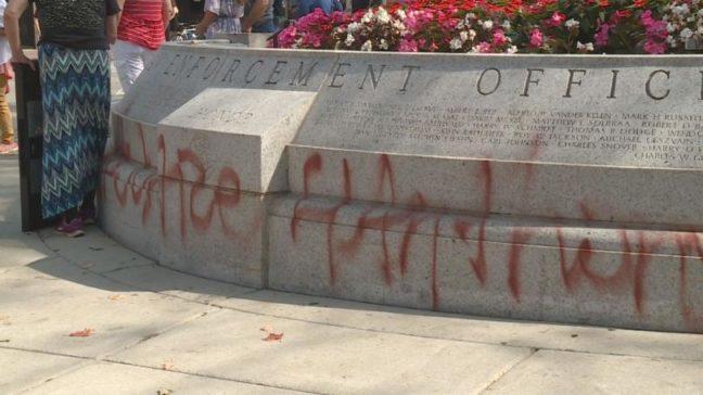 Wisconsin+law+enforcement+memorial+vandalized+in+wake+of+St.+Louis+protests