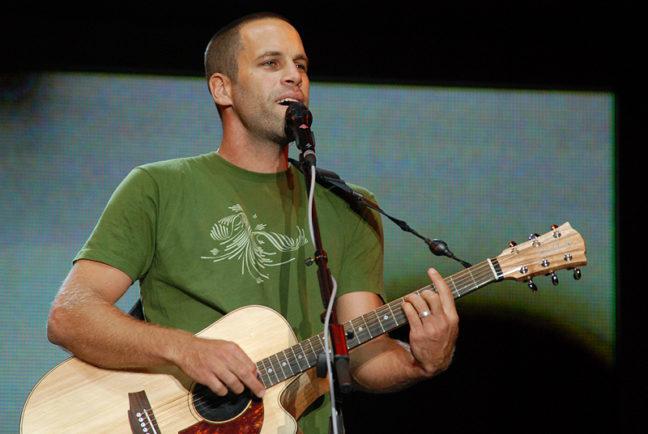 Jack Johnson touches on social, political issues in latest release