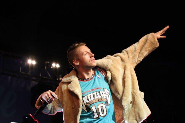 Macklemore+proves+creative+capabilities+as+solo+artist+without+long-term+collaborator+Ryan+Lewis