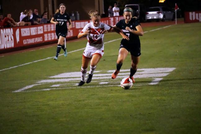 Women’s soccer: Badgers look to gain momentum in upcoming contest against Northwestern