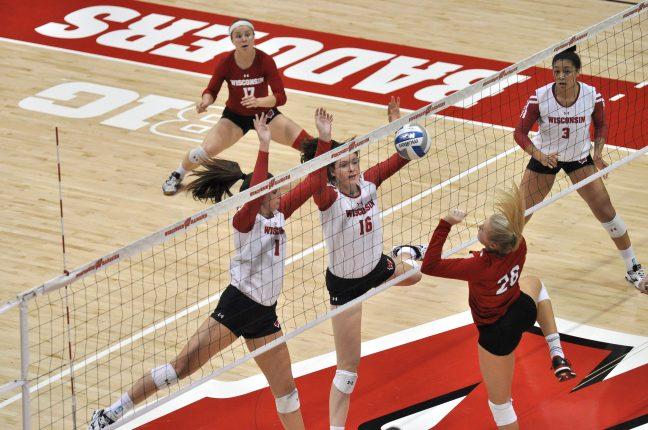 Volleyball%3A+Wisconsin+comes+off+win+against+Illinois%2C+heads+to+Iowa+City