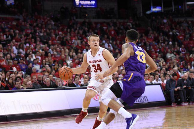 Men’s Basketball: Badgers looking for signs of life against Northwestern
